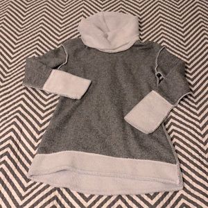 Warm Reversible Pullover Winter Top❄️